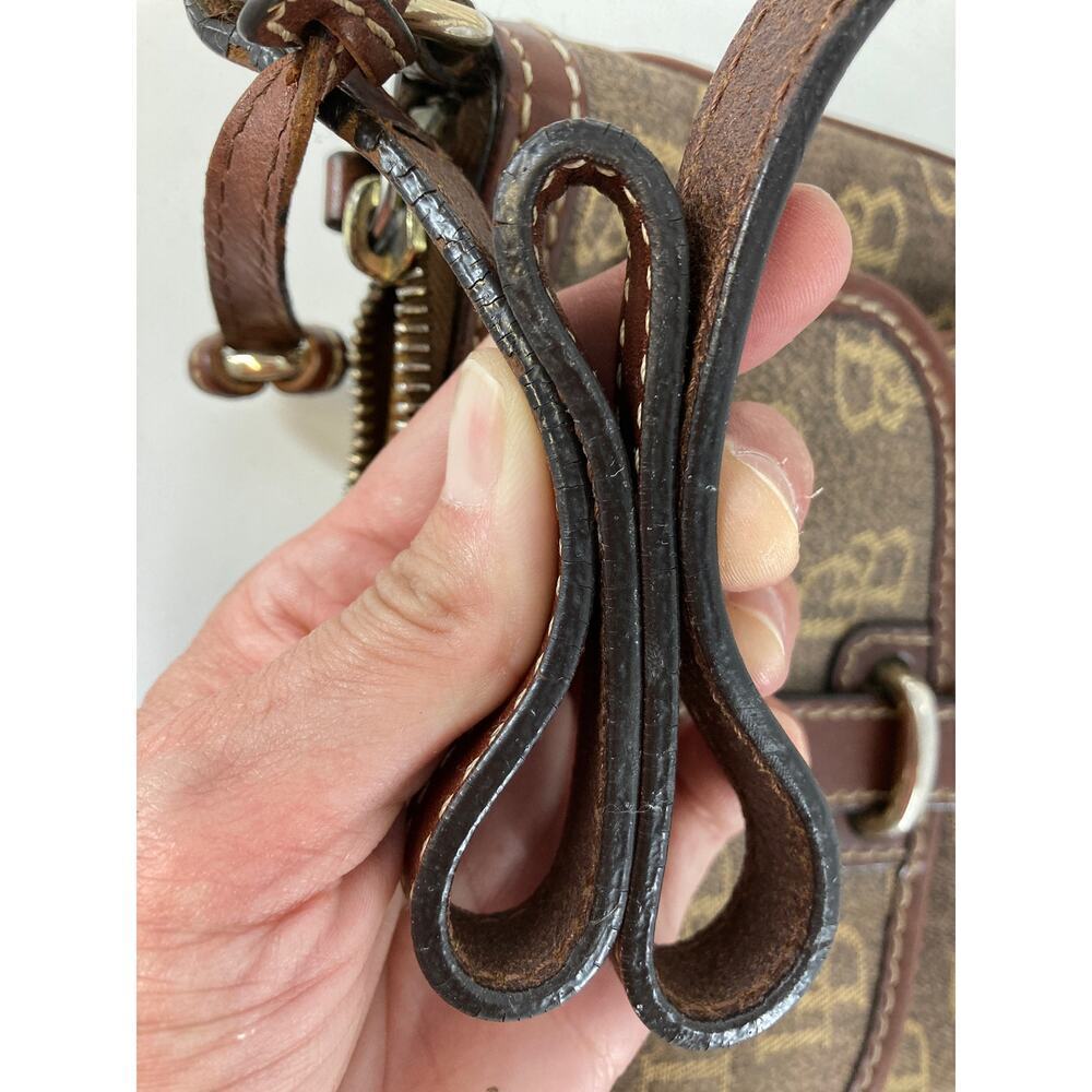 DOONEY & BOURKE, BROWN SIGNATURE CANVAS CROSSBODY BAG ASIS - Picture 14 of 16